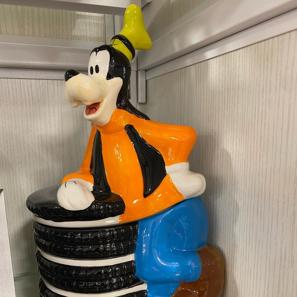 Goofy Cookie Jar
